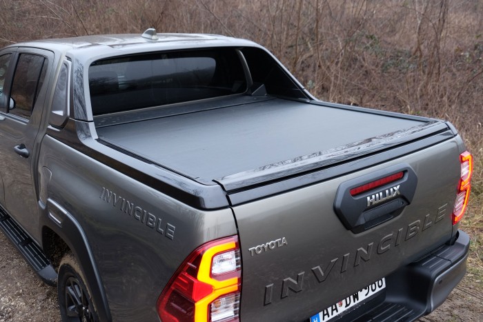 A fél világ nem tévedhet – Toyota Hilux teszt 88 A fél világ nem tévedhet – Toyota Hilux teszt 88