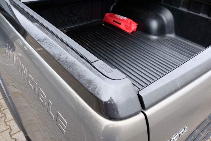 A fél világ nem tévedhet – Toyota Hilux teszt 93 A fél világ nem tévedhet – Toyota Hilux teszt 93