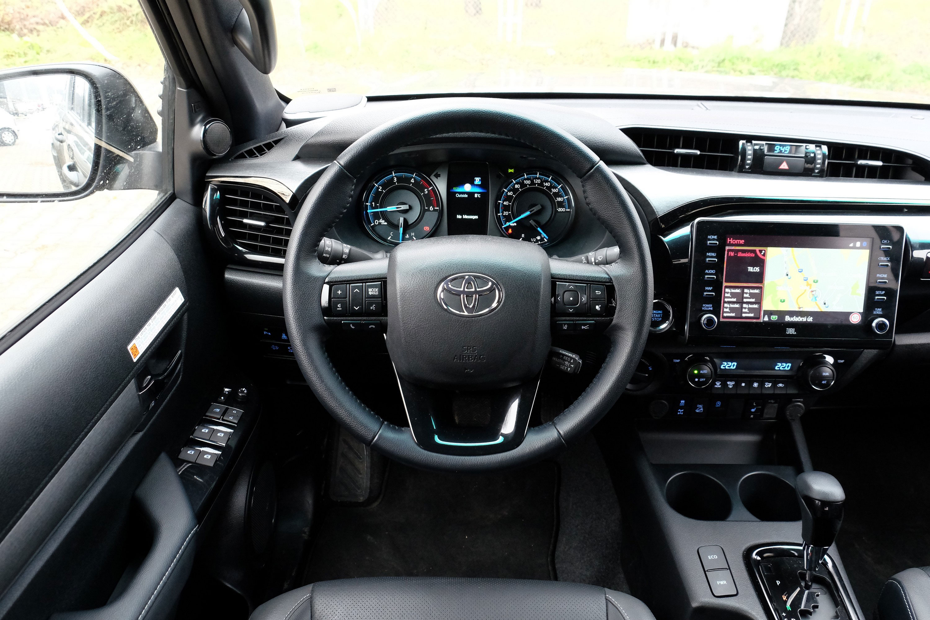 A fél világ nem tévedhet – Toyota Hilux teszt 29
