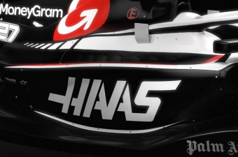 Sötétbe borult az első 2023-as Forma-1-es autó