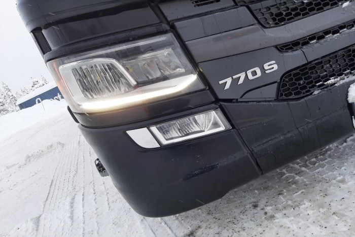 Nagyobb fülkét kapott Európa legerősebb kamionja