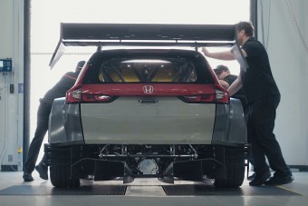 Hibrid szabadidőjárműből építenek versenyautót