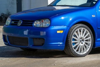 Hímes tojásként bántak ezzel a Golffal, mind a 20 évét letagadhatja