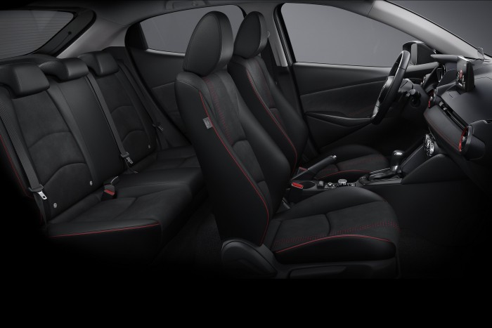 Vén korára kikupálódott a legkisebb Mazda 7 | Vezess Vén korára kikupálódott a legkisebb Mazda 7