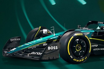 Bemutatták Alonso új F1-es autóját