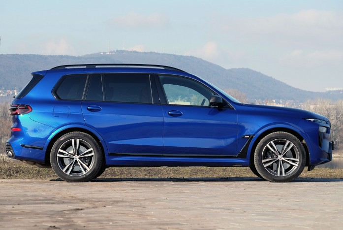 BMW, amibe a világ összes pénzét beletankolod, mégis örülsz neki 6