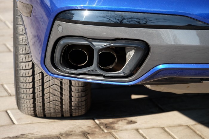 BMW, amibe a világ összes pénzét beletankolod, mégis örülsz neki 14