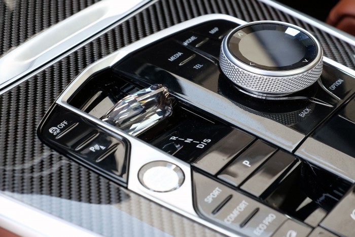 BMW, amibe a világ összes pénzét beletankolod, mégis örülsz neki 10