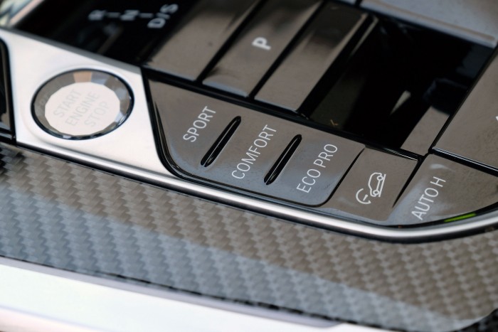 BMW, amibe a világ összes pénzét beletankolod, mégis örülsz neki 16