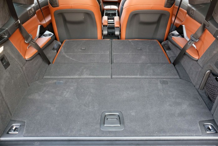 BMW, amibe a világ összes pénzét beletankolod, mégis örülsz neki 12