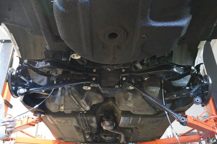 Így lett fékcsőjavításból futóműcsere a BMW-n 15