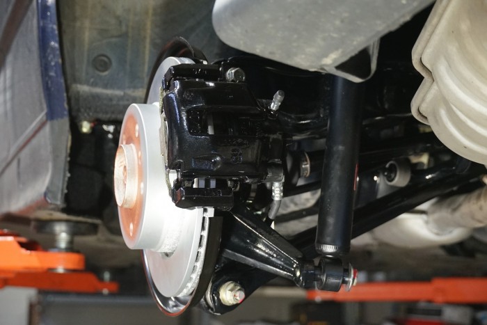 Így lett fékcsőjavításból futóműcsere a BMW-n 17