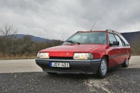 Megmentésért kiált ez a hidrós Citroën 51