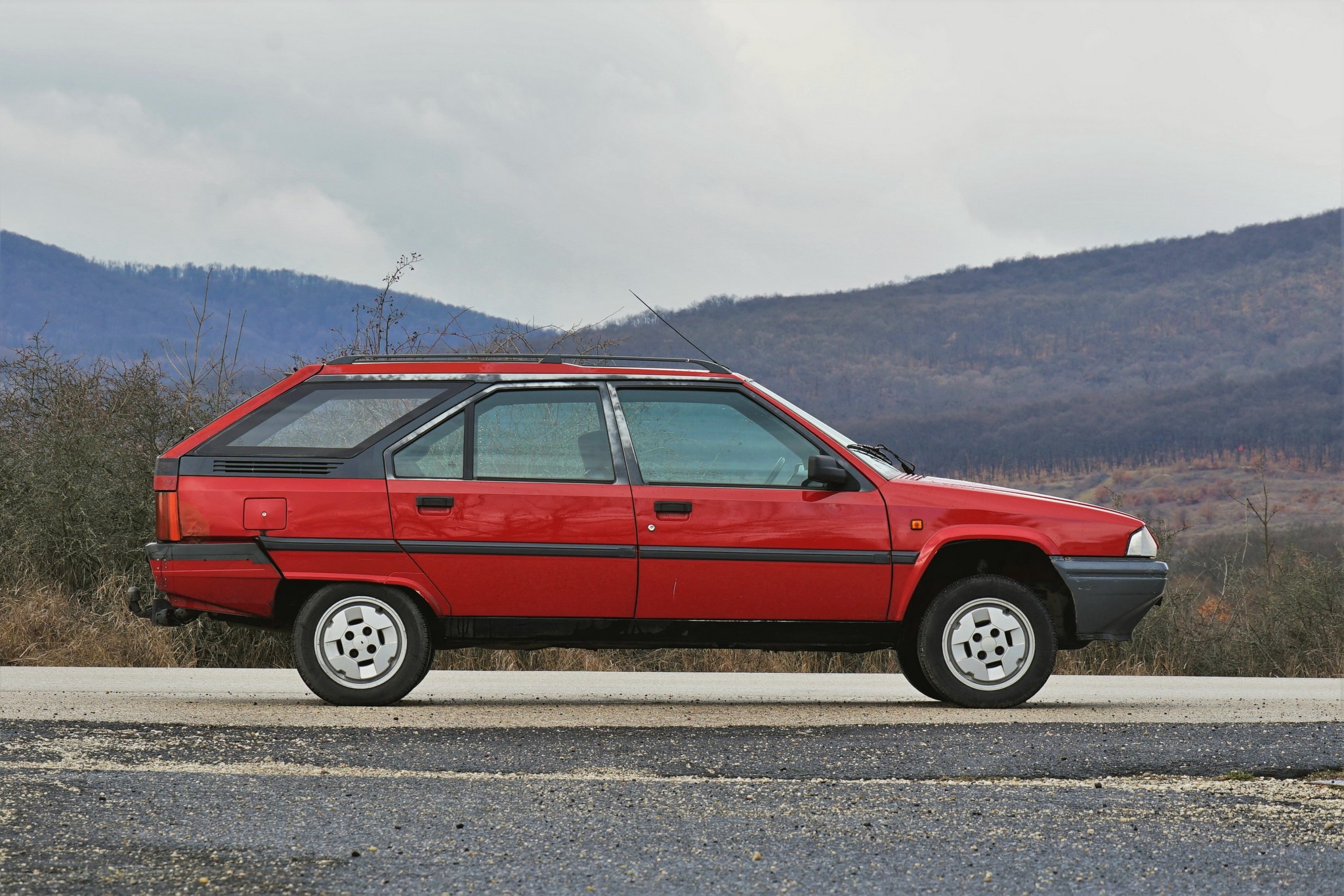 Megmentésért kiált ez a hidrós Citroën 15