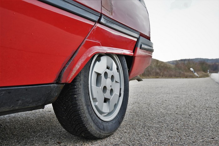 Megmentésért kiált ez a hidrós Citroën 103 Megmentésért kiált ez a hidrós Citroën 103