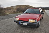 Megmentésért kiált ez a hidrós Citroën 90