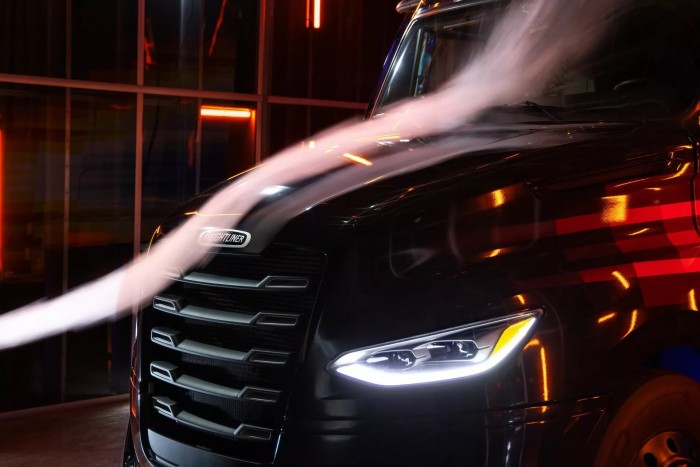 Ez most a legáramvonalasabb csőrös a világon 2