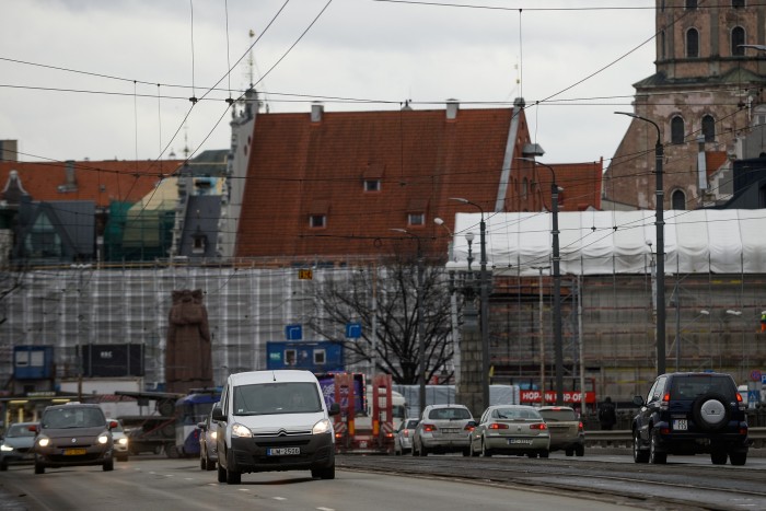 A hadseregnek adnák az ittas sofőröktől elvett autókat