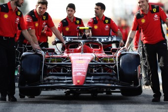 F1: Eltávolították a Ferrari stratégiai igazgatóját