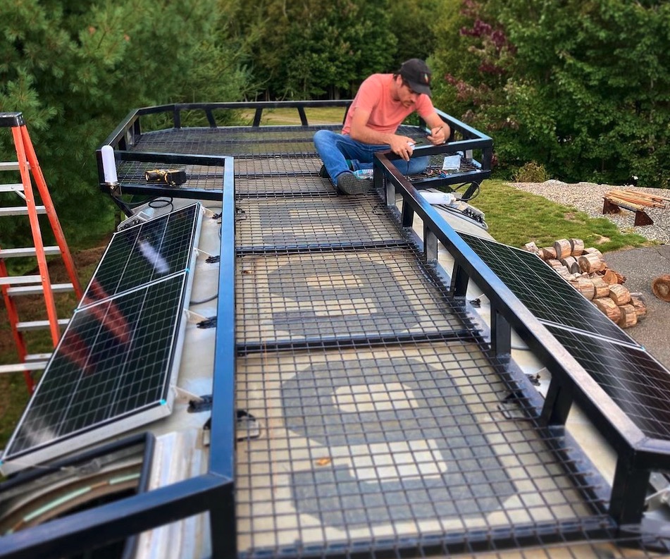 Ha jön a világvége, ez a busz tuti kéznél lesz majd 3 | Vezess Ha jön a világvége, ez a busz tuti kéznél lesz majd 3