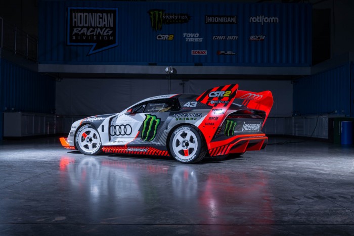 Budapestre érkezik Ken Block utolsó őrületes autója 3