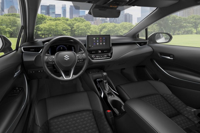 Erősebb motort kap a Suzuki hibrid kombija 8 | Vezess Erősebb motort kap a Suzuki hibrid kombija 8