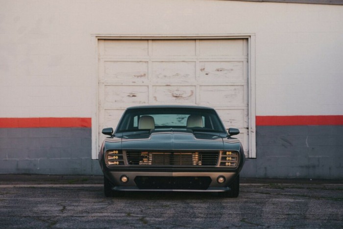 Klasszikus forma és modern technika tökéletes ötvözete ez a Camaro 2