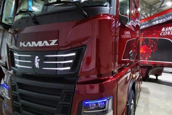 Hamarosan kiengedik a forgalomba az önvezető Kamazokat