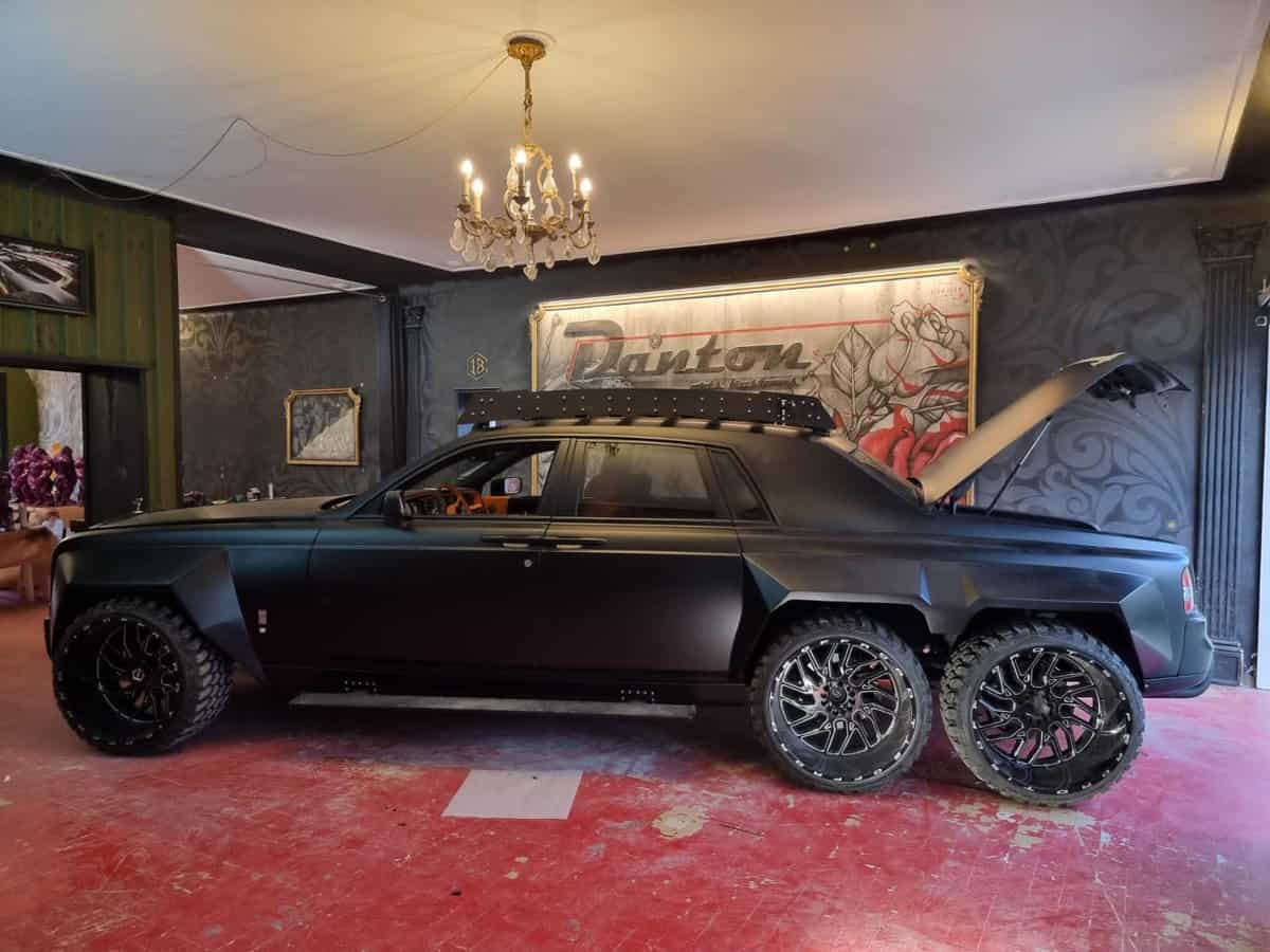 Ez a hatkerekű Rolls-Royce gyufaszálként hasítja fel a retinád 1