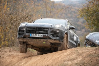 Rekordot dönt a Cayenne-nel a Porsche