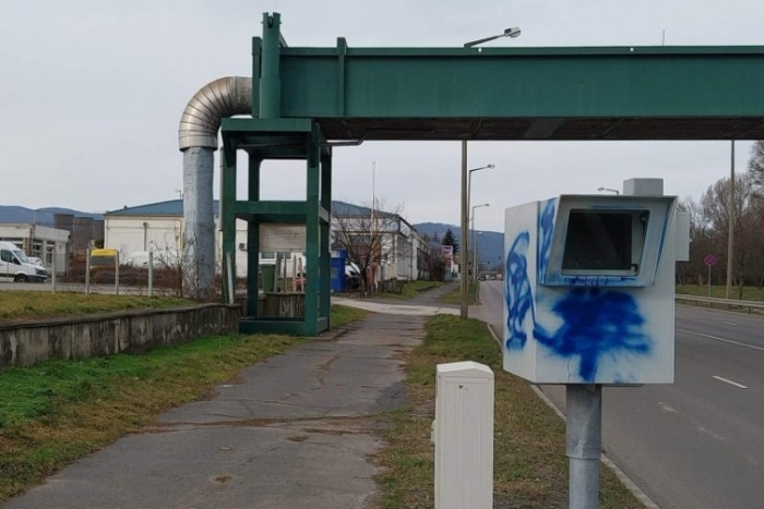 Jól elbántak a miskolci fix traffipaxszal