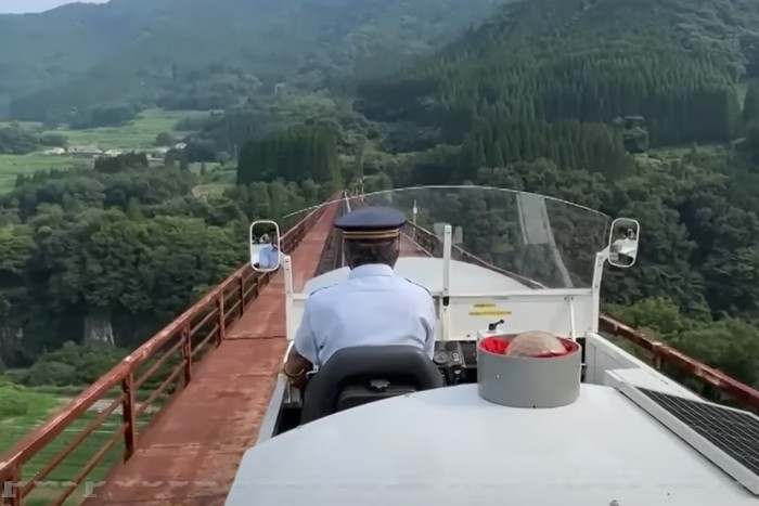 Éttermi maradék hajtja a japán “városnéző” vonatot