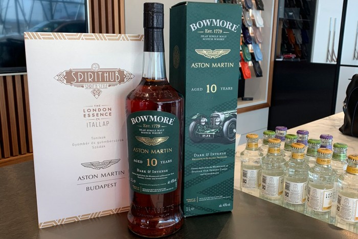 Különleges ajándékokkal kényeztetik egyes márkák a vevőiket 2 | Vezess Különleges ajándékokkal kényeztetik egyes márkák a vevőiket 2