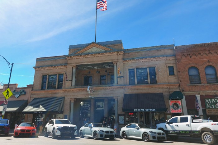 Kipróbáltuk a 448 forintos benzint 15