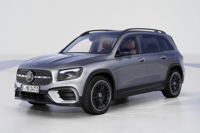 Nem csak kormányzásra jó az új Mercik kormánya 12