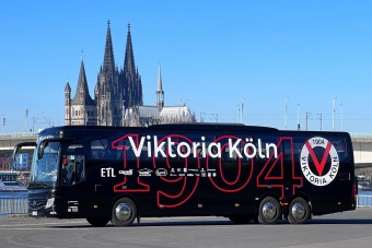 Ilyen kényelemben utazhatnak a német focisták