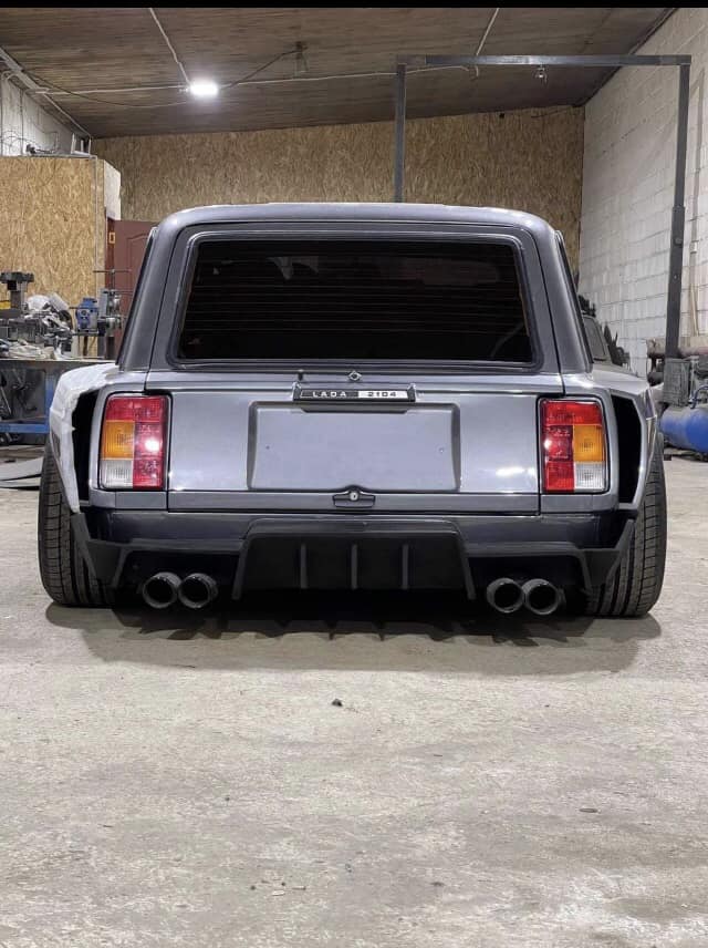 Kombi Ladából ennyire vadállat gép még nem épült 2 | Vezess Kombi Ladából ennyire vadállat gép még nem épült 2