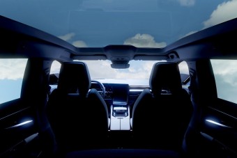Gigantikus napfénytetőt kap a legnagyobb Renault