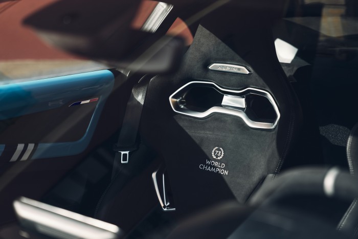 Életre keltette rali-legendáját az Alpine 7