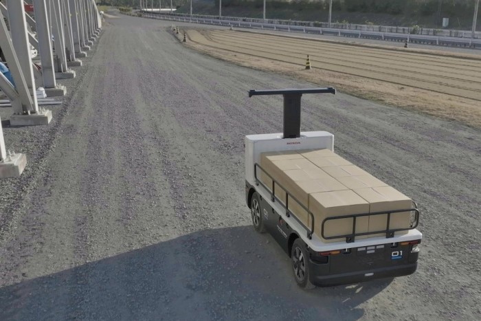 Szellem vezeti a Honda cuki áruszállítóját 8