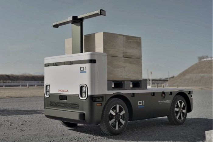 Szellem vezeti a Honda cuki áruszállítóját 6