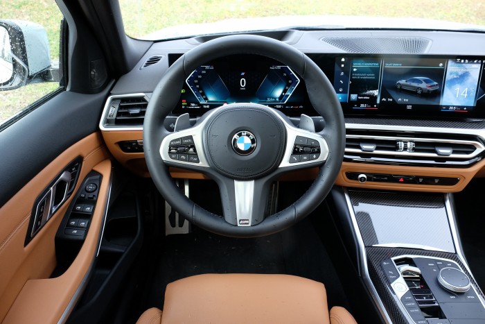 Van egy szuperképessége az új 3-as BMW-nek, kipróbáltuk 15