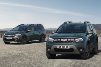 Gyári Dacia nem volt még olyan menő, mint ezek itt