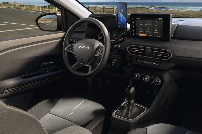 Gyári Dacia nem volt még olyan menő, mint ezek itt 7