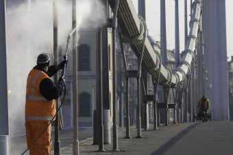 Kezdődik a budapesti hidak nagytakarítása
