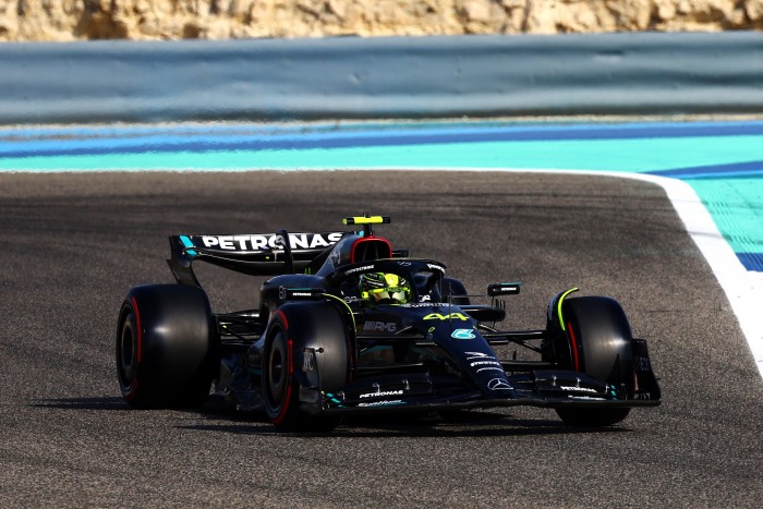 F1: Alonso a leggyorsabb, nagyot javult a Mercedes az időmérő előtt 2 | Vezess F1: Alonso a leggyorsabb, nagyot javult a Mercedes az időmérő előtt 2