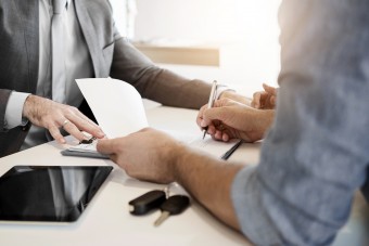 Kétszer is eladta a 15 milliós autóját, ez volt a trükkje