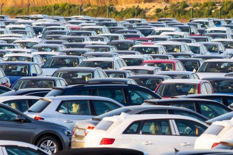 Brutális számokkal pörög a hazai használtautó-piac