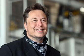 Musk: Buta ökoterroristák miatt állt le a Tesla