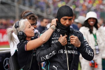F1: Hamilton kirúgta a legközelebbi bizalmasát